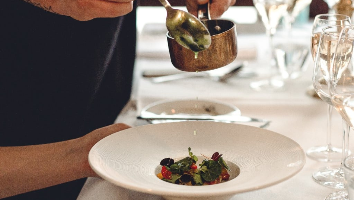 Guide 2026: Gourmetrestauranter i Aarhus med 1/3 skåret af prisen