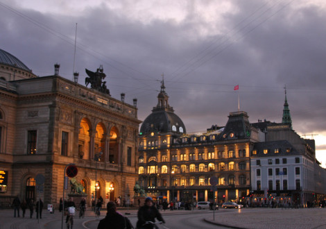 Guide 2023: Populære restauranter ved Kongens Nytorv med 1/3 skåret af prisen